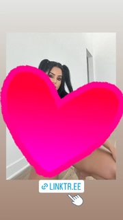 Stephanie Acevedo feet photo 16
