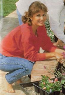 Stephanie Beacham feet photo 18