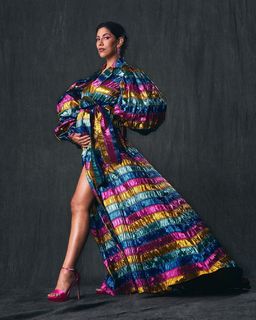 Stephanie Beatriz feet photo thumbnail
