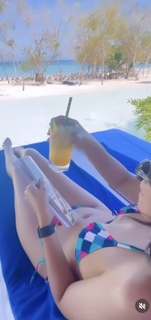 Stephanie Beatriz feet photo thumbnail