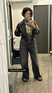 Stephanie Beatriz feet photo thumbnail