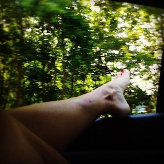 Stephanie Cayo feet photo thumbnail