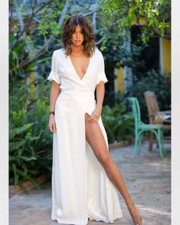 Stephanie Cayo feet photo thumbnail