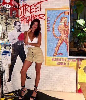 Stephanie Cayo feet photo thumbnail