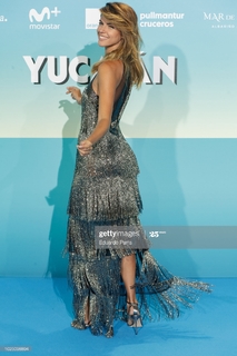 Stephanie Cayo feet photo thumbnail