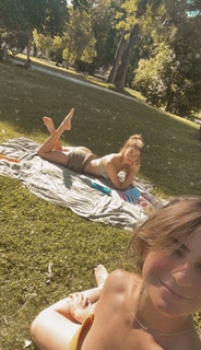 Stephanie Cayo feet photo thumbnail