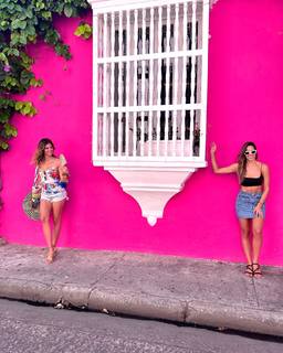 Stephanie Cayo feet photo thumbnail