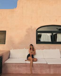 Stephanie Cayo feet photo thumbnail