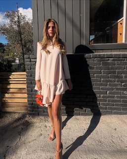 Stephanie Cayo feet photo thumbnail