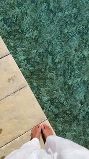 Stephanie Cayo feet photo thumbnail