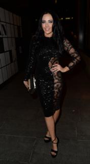 Stephanie Davis feet photo thumbnail