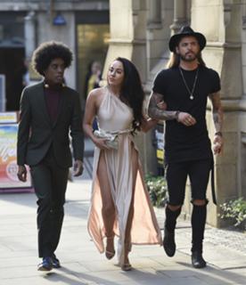 Stephanie Davis feet photo thumbnail