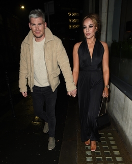 Stephanie Davis feet photo thumbnail