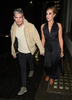 Stephanie Davis feet photo thumbnail