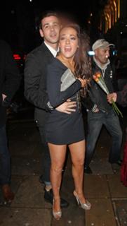 Stephanie Davis feet photo thumbnail