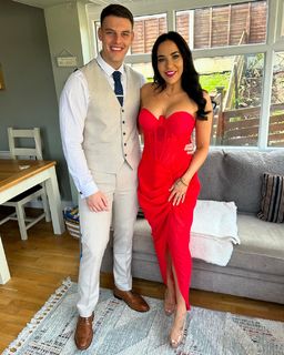 Stephanie Davis feet photo thumbnail