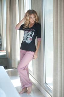 Stephanie Demner feet photo 10