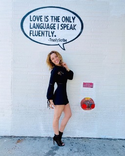 Stephanie Gerard feet photo 3