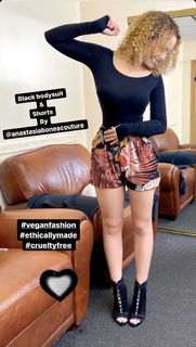 Stephanie Gerard feet photo 1