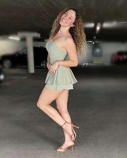 Stephanie Gerard feet photo 12