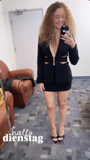 Stephanie Gerard feet photo 5