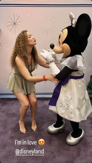 Stephanie Gerard feet photo 19