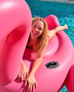Stephanie Gerard feet photo 4