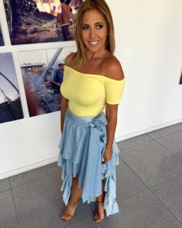 Stephanie Himonidis feet photo 2