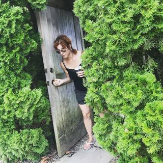 Stephanie Kurtzuba feet photo 19