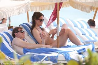 Stephanie March feet photo thumbnail