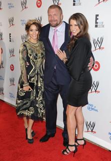 Stephanie McMahon feet photo thumbnail