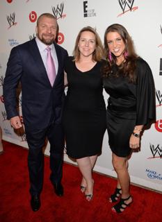 Stephanie McMahon feet photo thumbnail
