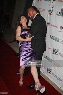 Stephanie McMahon feet photo thumbnail