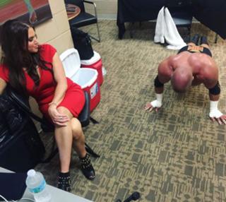 Stephanie McMahon feet photo thumbnail