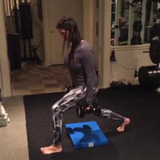 Stephanie McMahon feet photo thumbnail