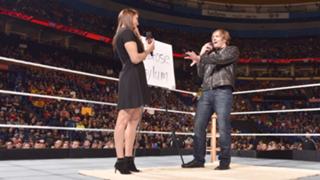 Stephanie McMahon feet photo thumbnail