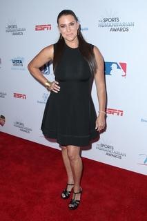 Stephanie McMahon feet photo thumbnail