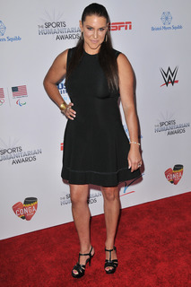 Stephanie McMahon feet photo thumbnail