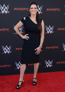 Stephanie McMahon feet photo thumbnail