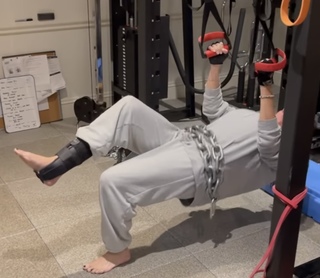 Stephanie McMahon feet photo thumbnail