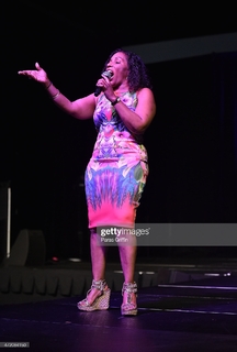 Stephanie Mills feet photo 13