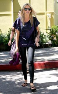 Stephanie Pratt feet photo thumbnail