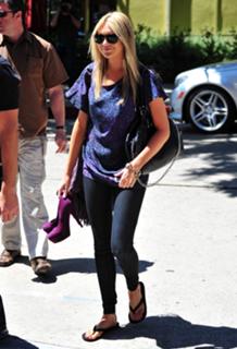 Stephanie Pratt feet photo thumbnail