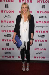 Stephanie Pratt feet photo thumbnail