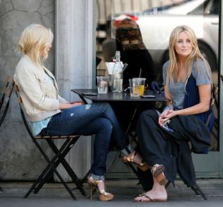 Stephanie Pratt feet photo thumbnail