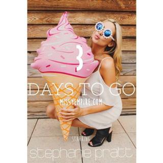 Stephanie Pratt feet photo thumbnail