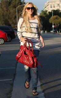 Stephanie Pratt feet photo thumbnail