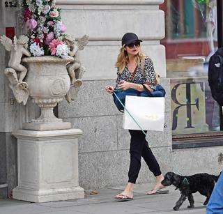 Stephanie Pratt feet photo thumbnail