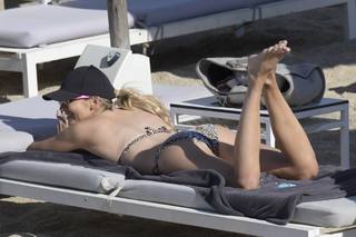 Stephanie Pratt feet photo thumbnail