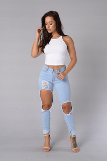 Stephanie Rao feet photo 8